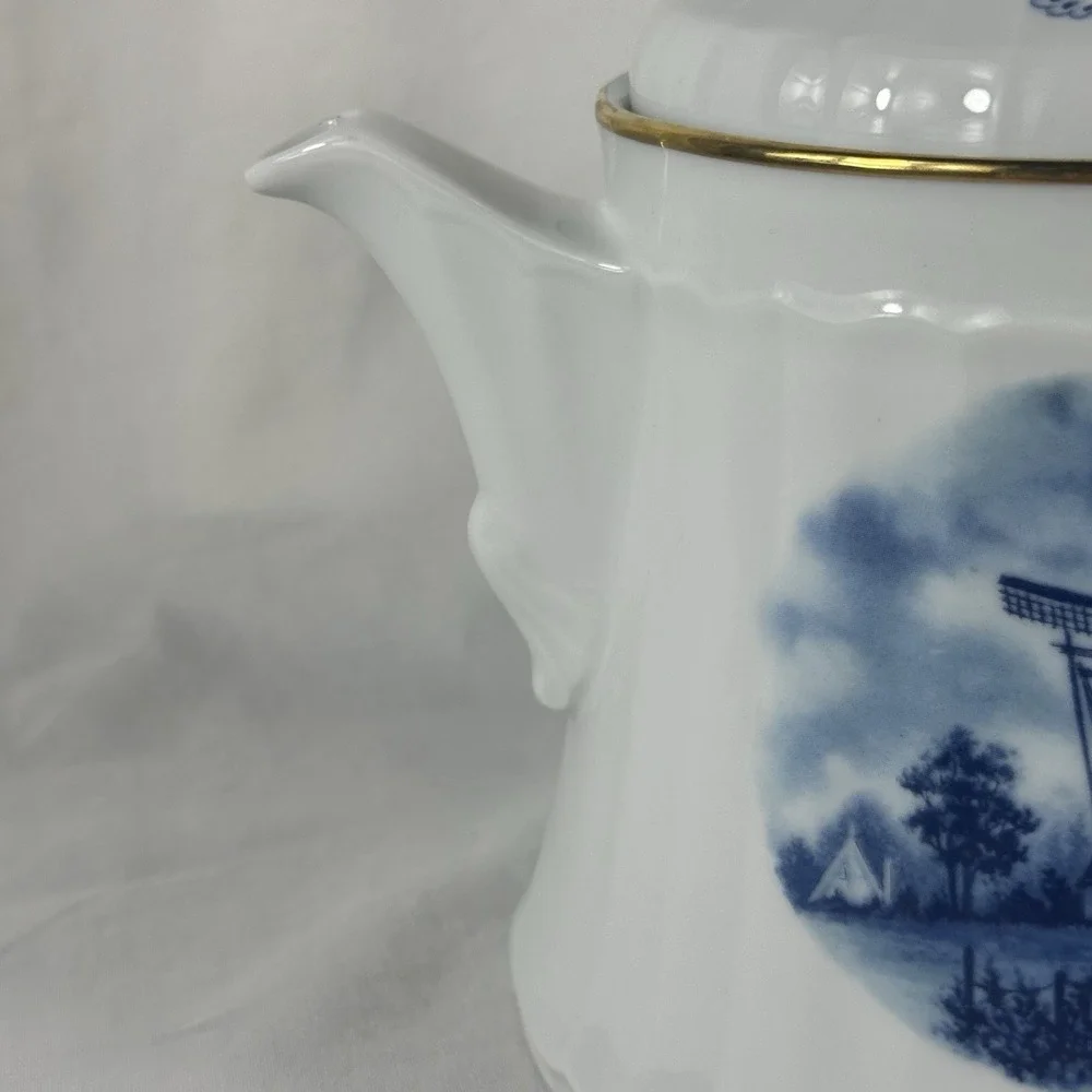 Delft Blauw Ter Steege eschenbach Windmill Teapot Hand Decorated Holland Gold